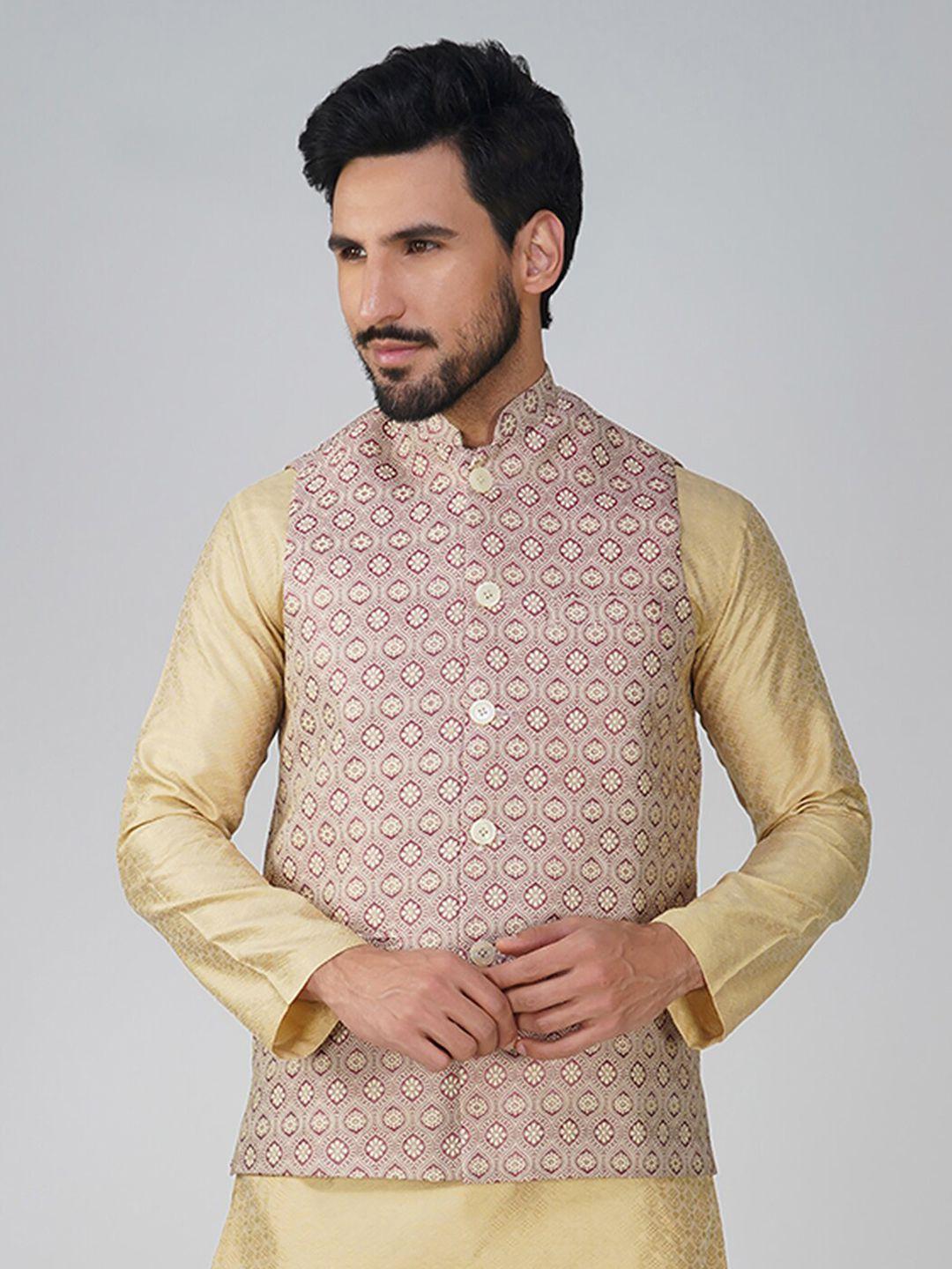 vastraa-fusion-embroidered-nehru-jackets