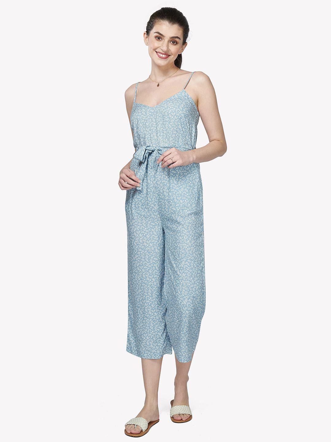 vastrado women blue & white printed cotton capri jumpsuit