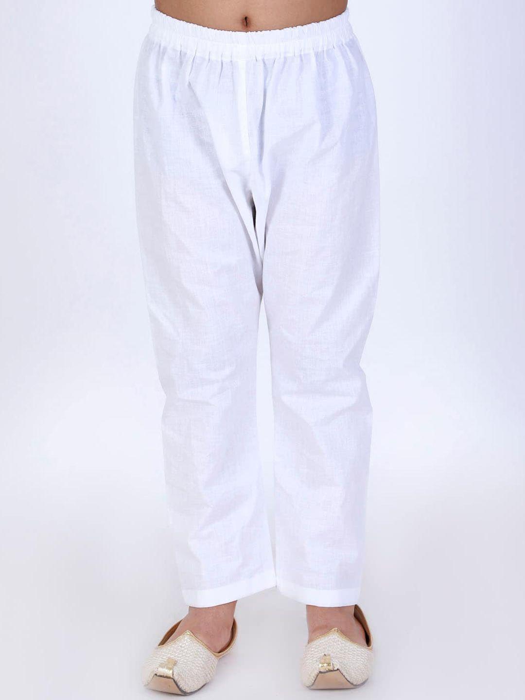 vastramay boys white solid cotton pyjamas