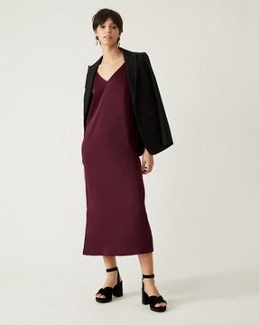 velvet v-neck midi slip dress