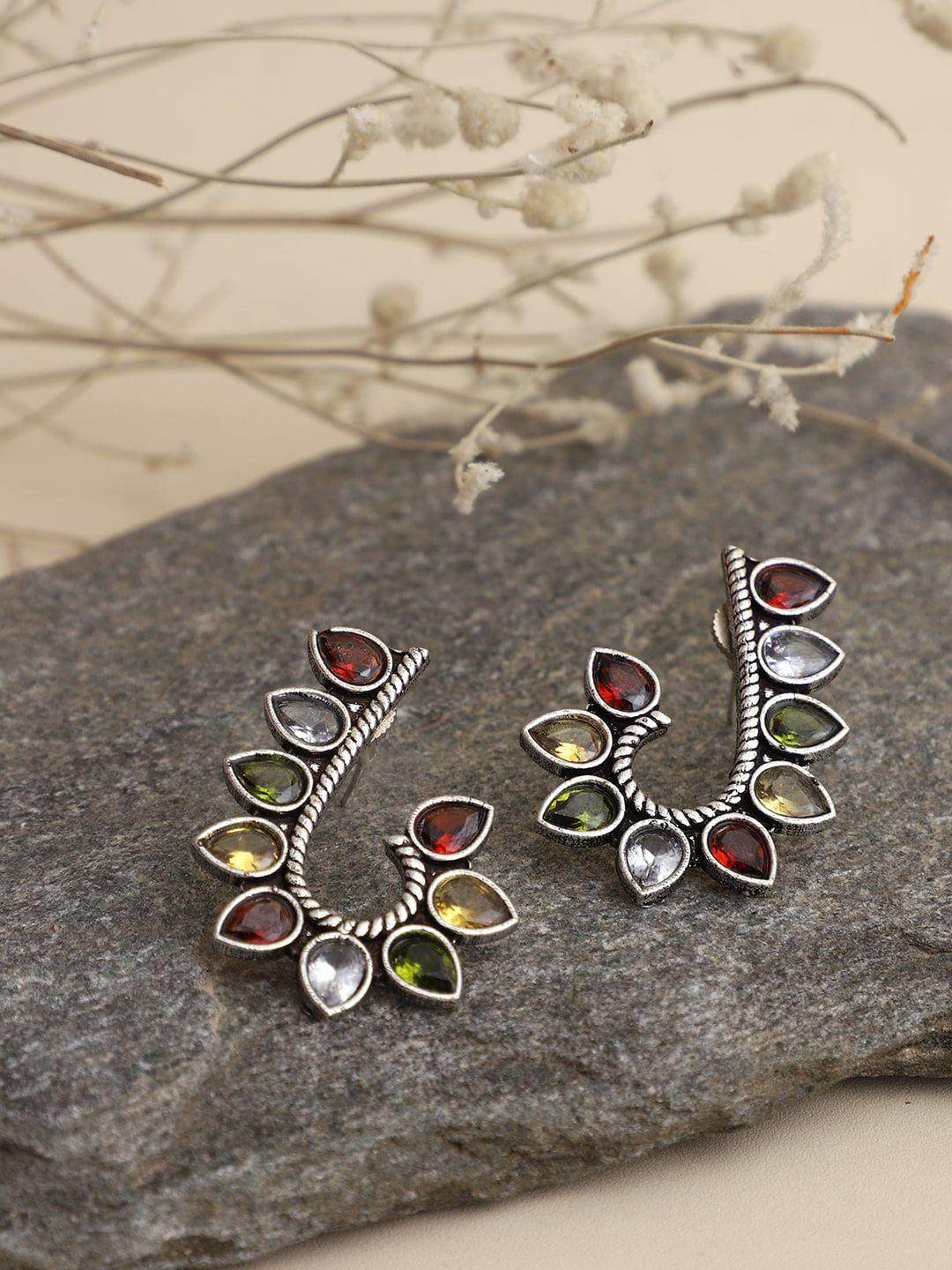 veni maroon & silver-toned contemporary studs earrings