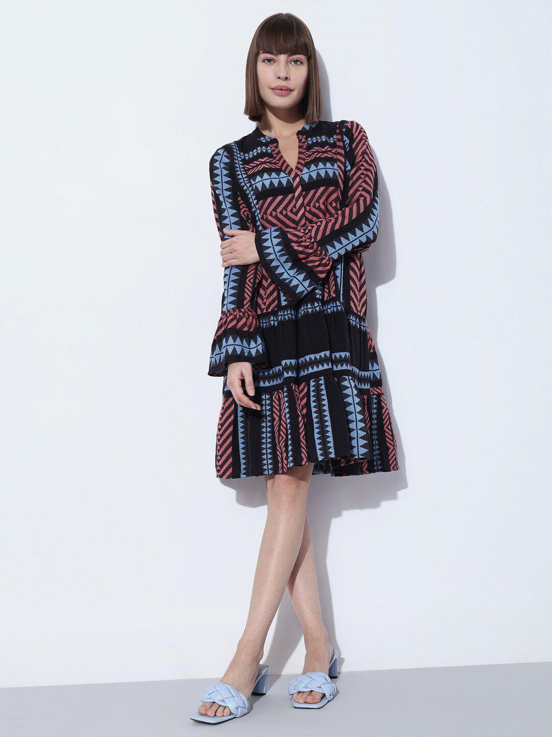 vero moda geometric self design embroidered cotton drop waist dress