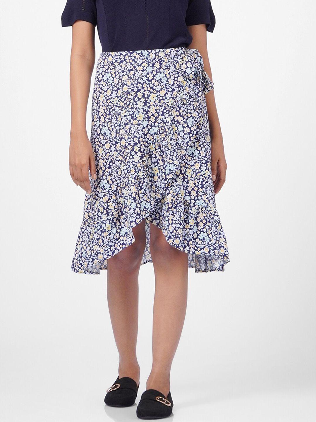 vero moda women blue & white  printed knee-length wrap skirt