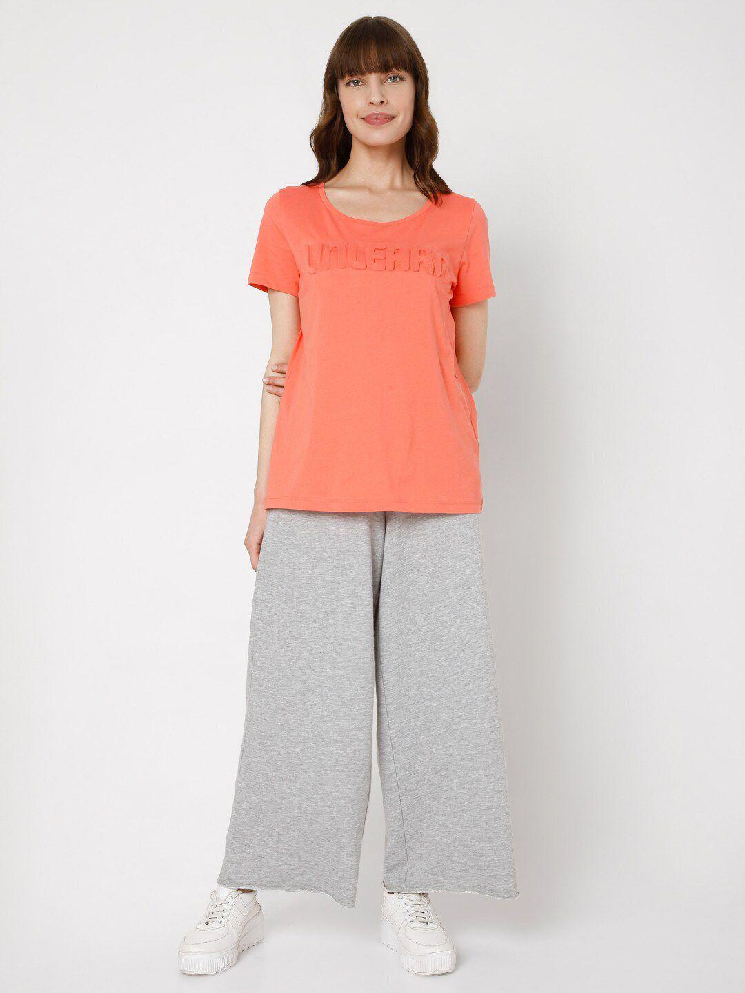 vero moda women orange typography extended sleeves t-shirt