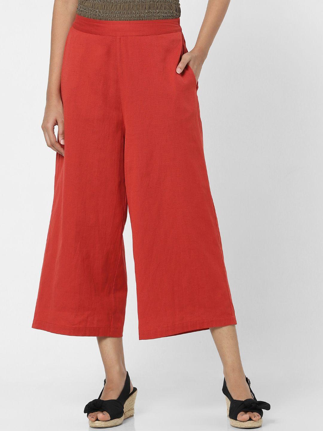 vero moda women red solid flared culottes trousers