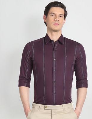 vertical stripe slim formal shirt