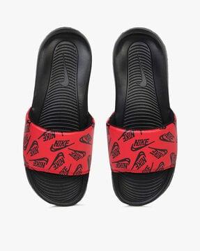 victori one logo print sliders