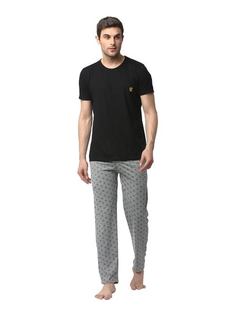 vimal jonney black & grey printed t-shirt & trackpants