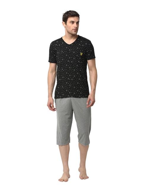 vimal jonney grey & black printed t-shirt & capris