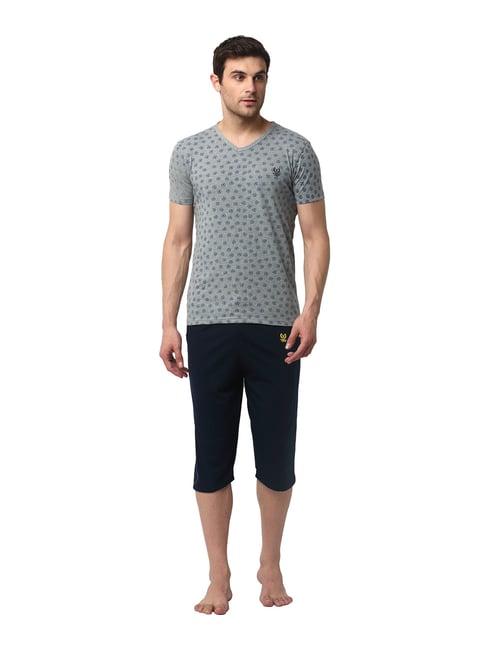 vimal jonney light grey & navy printed t-shirt & capris