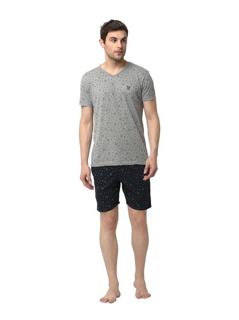 vimal jonney light grey & navy printed t-shirt & shorts