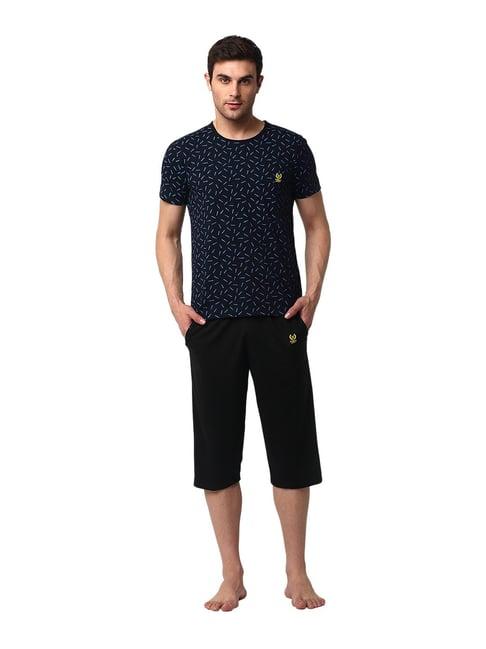 vimal jonney navy & black printed t-shirt & capris