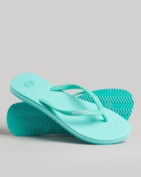 vintage classic flip-flops