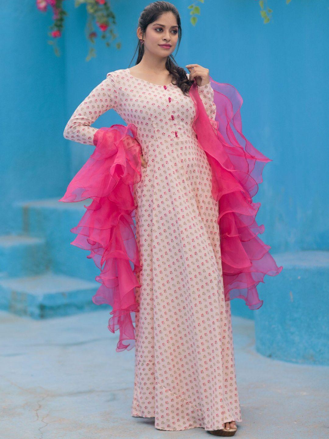 vinya pink dress