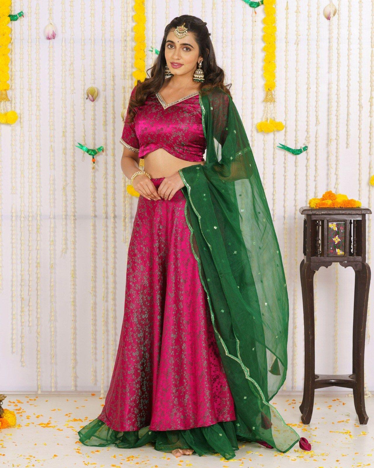 vinya ready to wear lehenga & blouse with dupatta