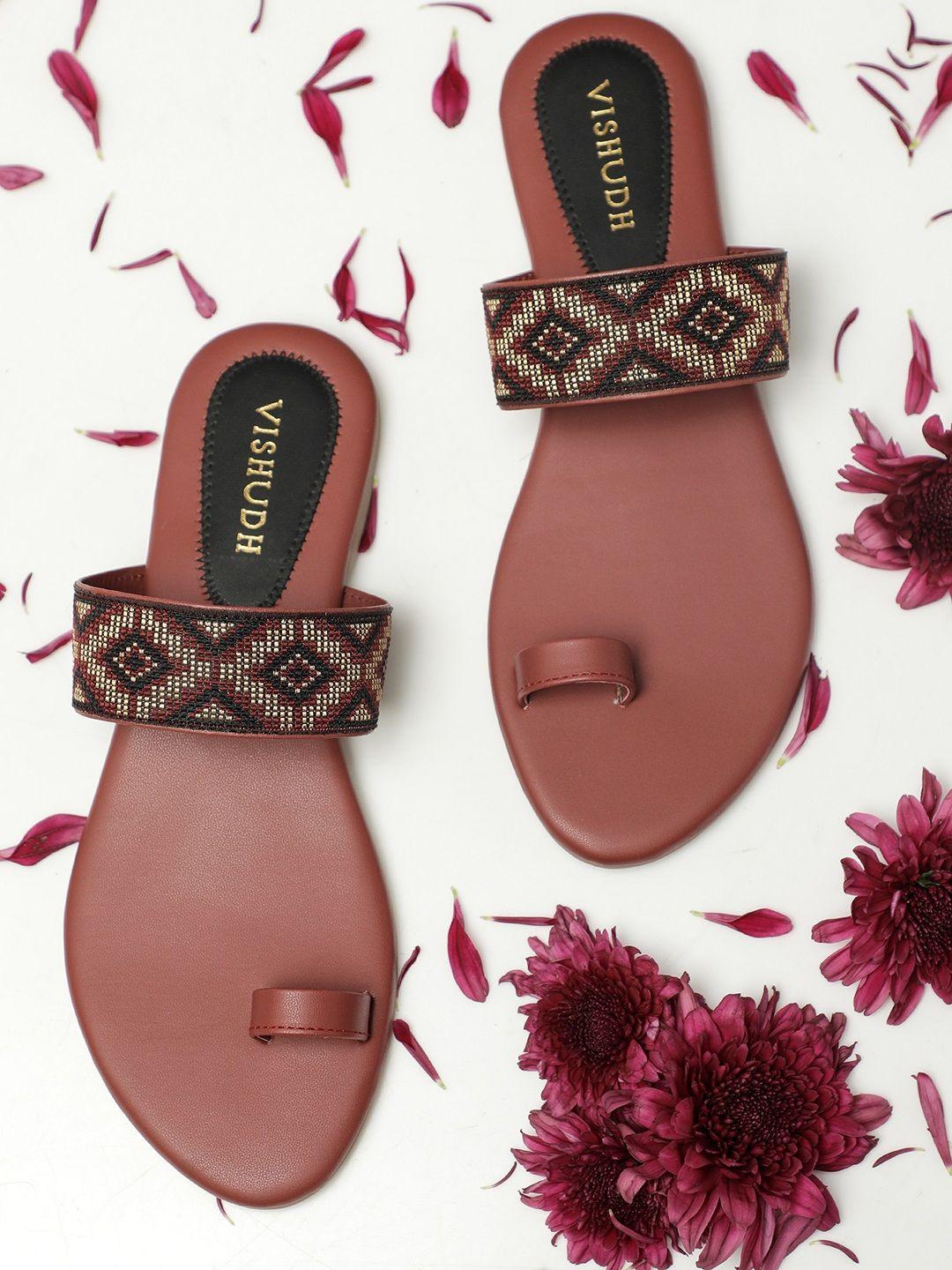 vishudh women maroon printed one toe flats