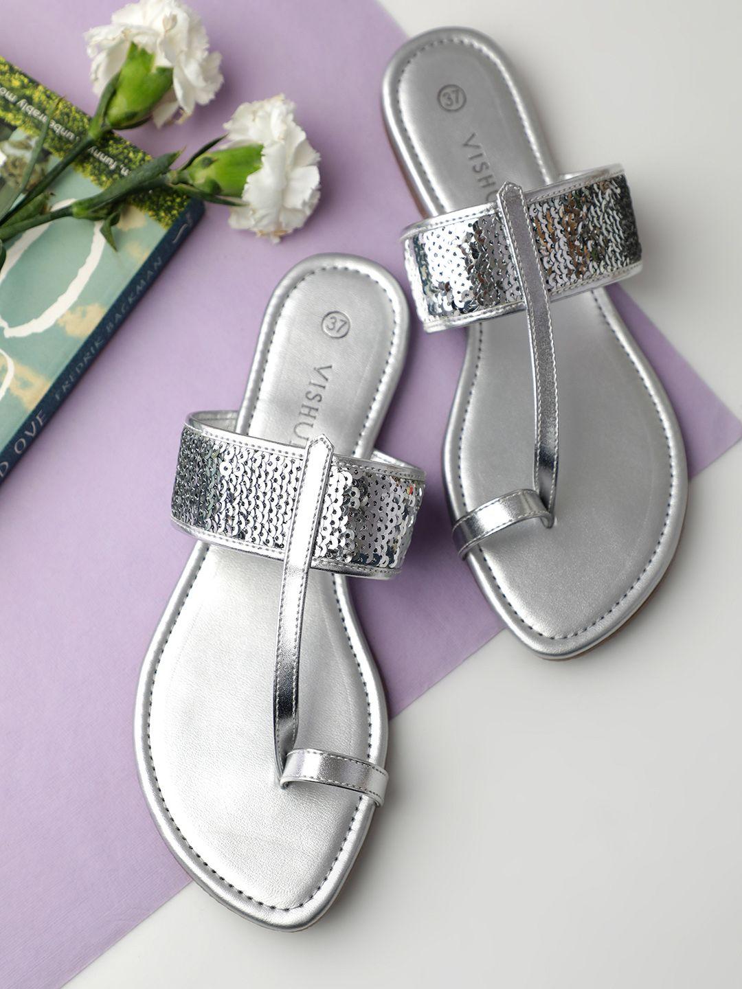 vishudh women silver-toned printed flats one toe flats
