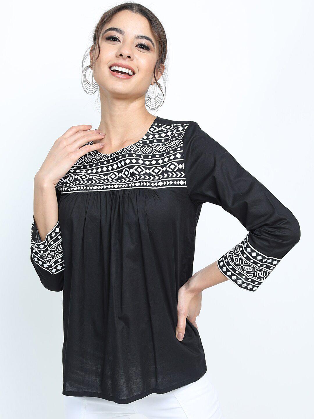 vishudh black print top