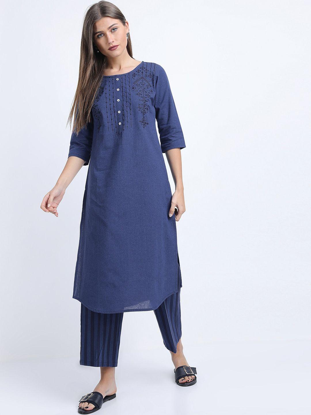 vishudh women blue embrioderd pure cotton kurti with trousers