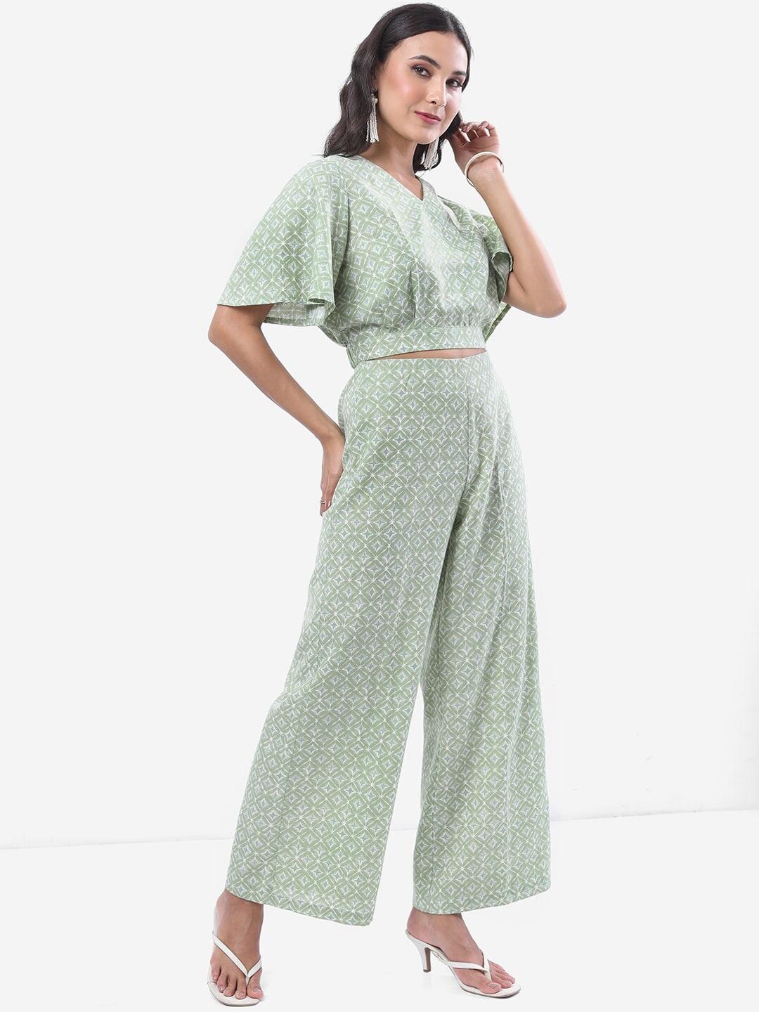 vishudh women sea green printed crop top with flared trouser