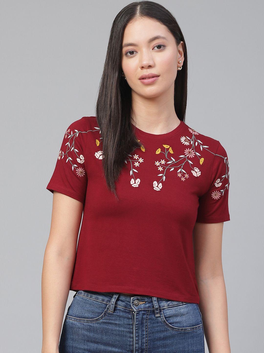 vividartsy women maroon & off-white floral embroidered round neck crop t-shirt