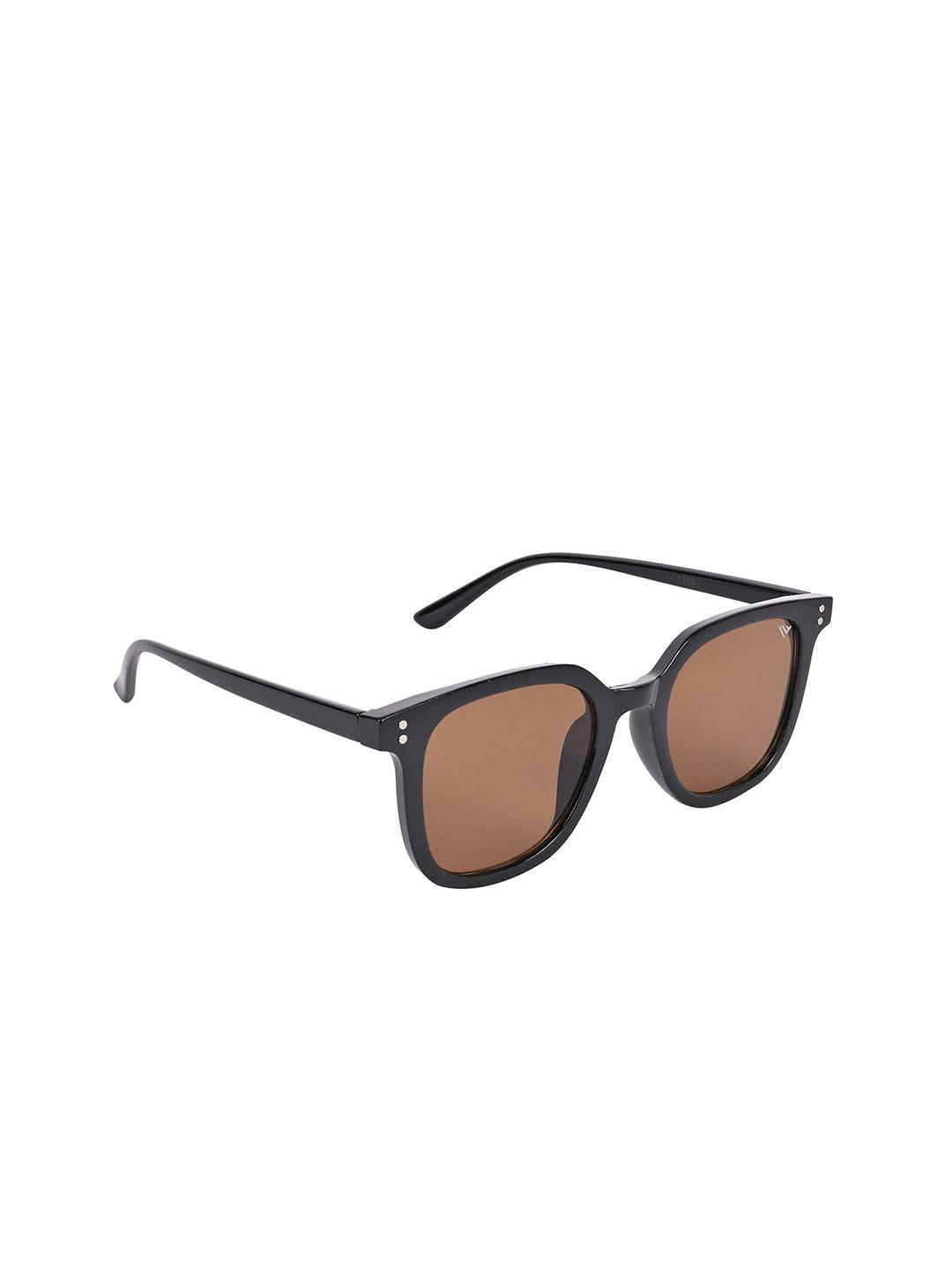 voyage unisex brown lens & black wayfarer sunglasses with uv protected lens