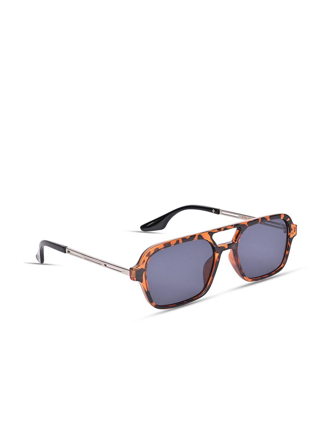 voyage unisex wayfarer sunglasses with uv protected lens