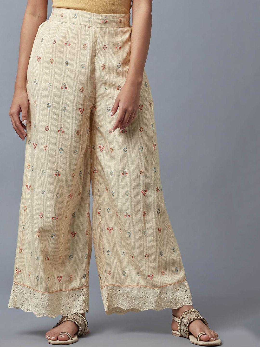 w women white floral printed trousers