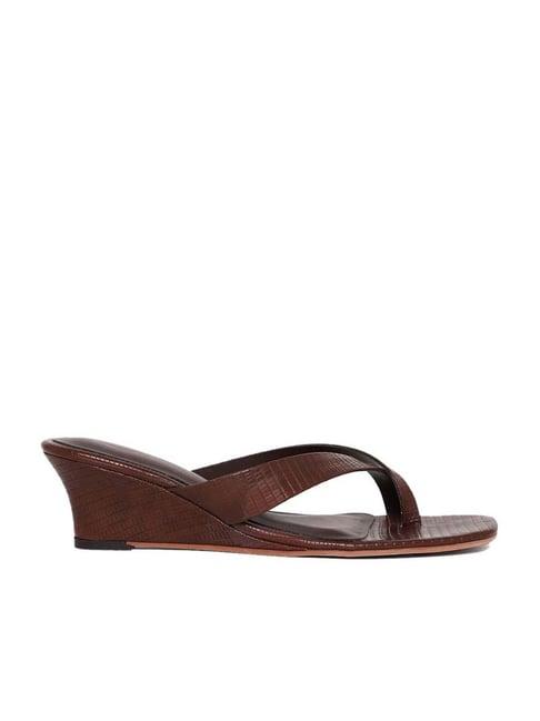 w women's brown toe ring wedges