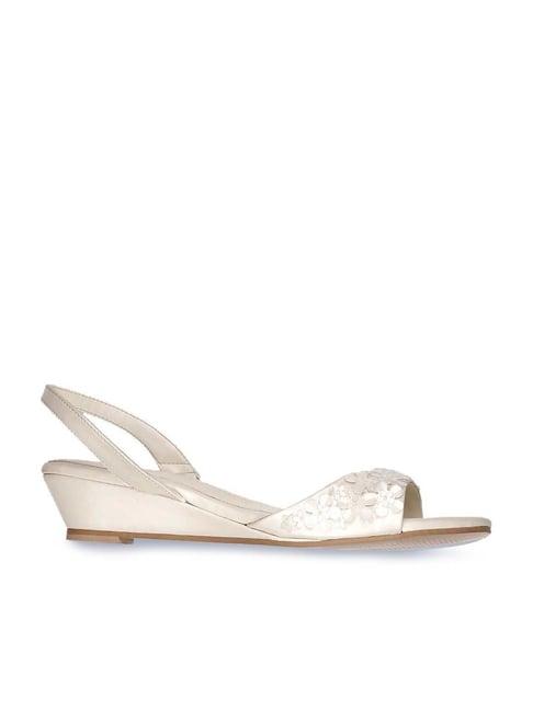 w women's wflora off white sling back wedges