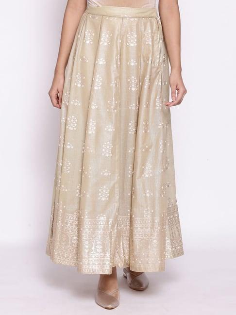 w beige printed skirt