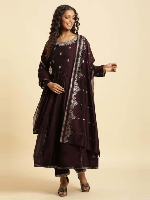 w brown embroidered kurta pant set with dupatta