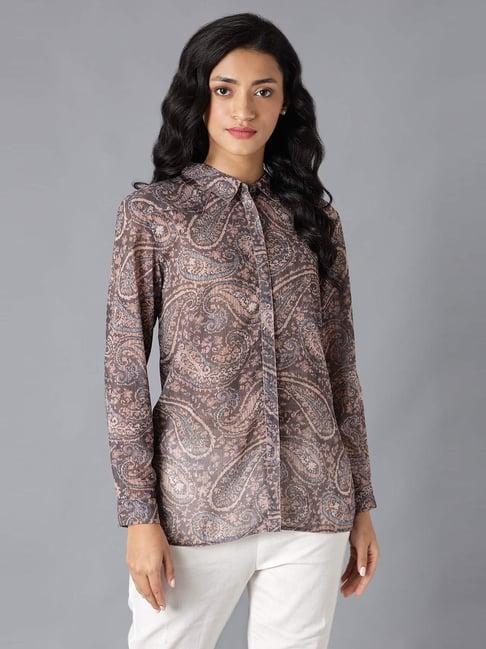 w brown paisley print shirt