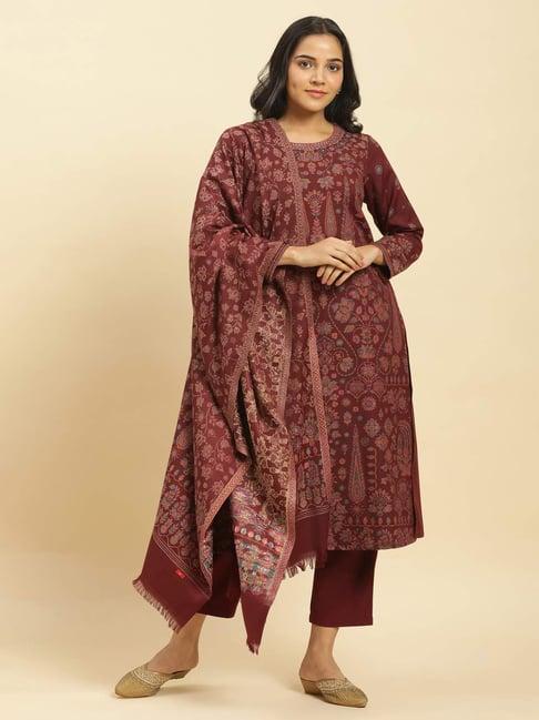 w maroon floral print kurta pant set with shawl