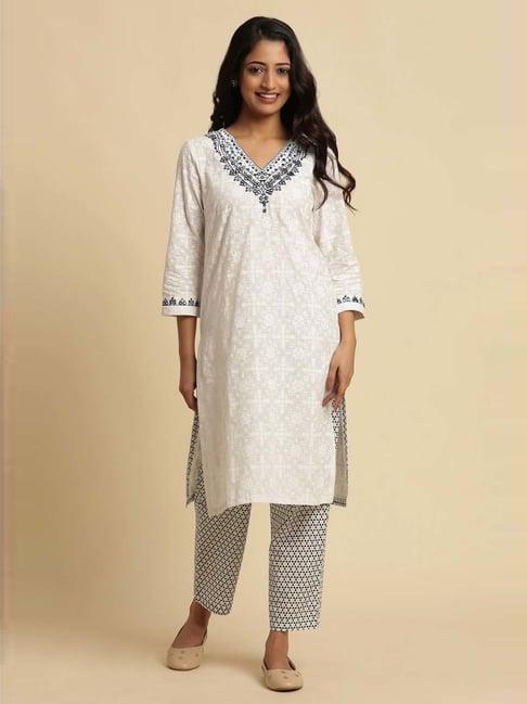 w off-white cotton embroidered straight kurta