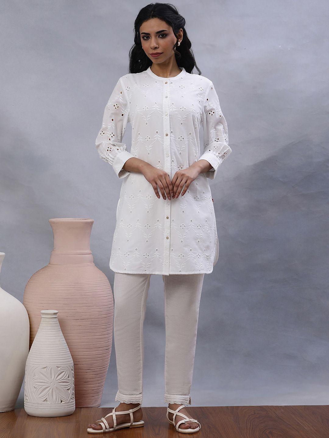 w white floral embroidered cotton kurta