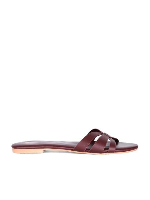 w women's burgundy casual sandals