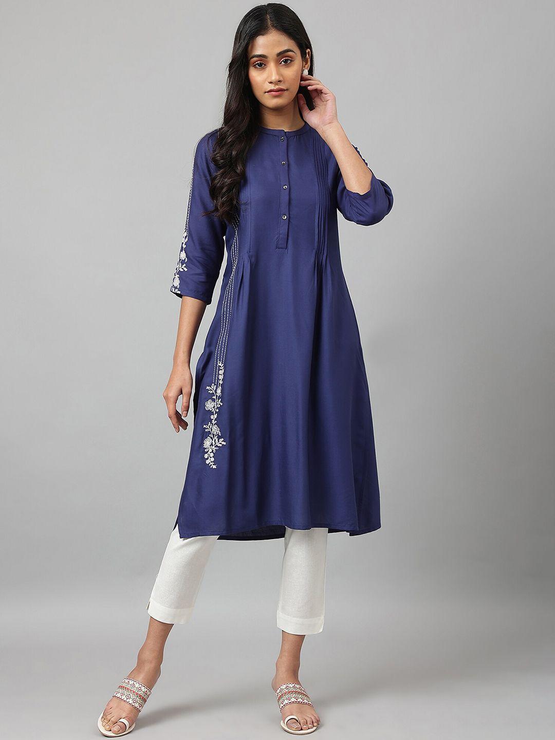 w women blue floral embroidered kurta