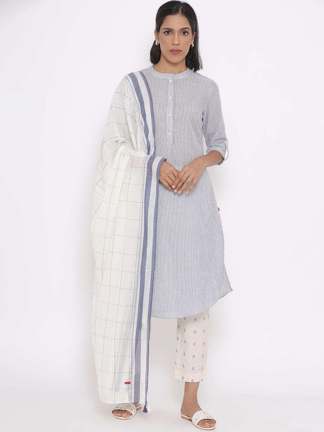 w women blue striped pleated pure cotton kurta with trousers & with dupatta