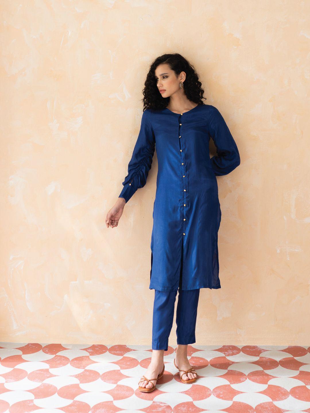 w women cobalt blue solid kurta and slim pants co-ord set