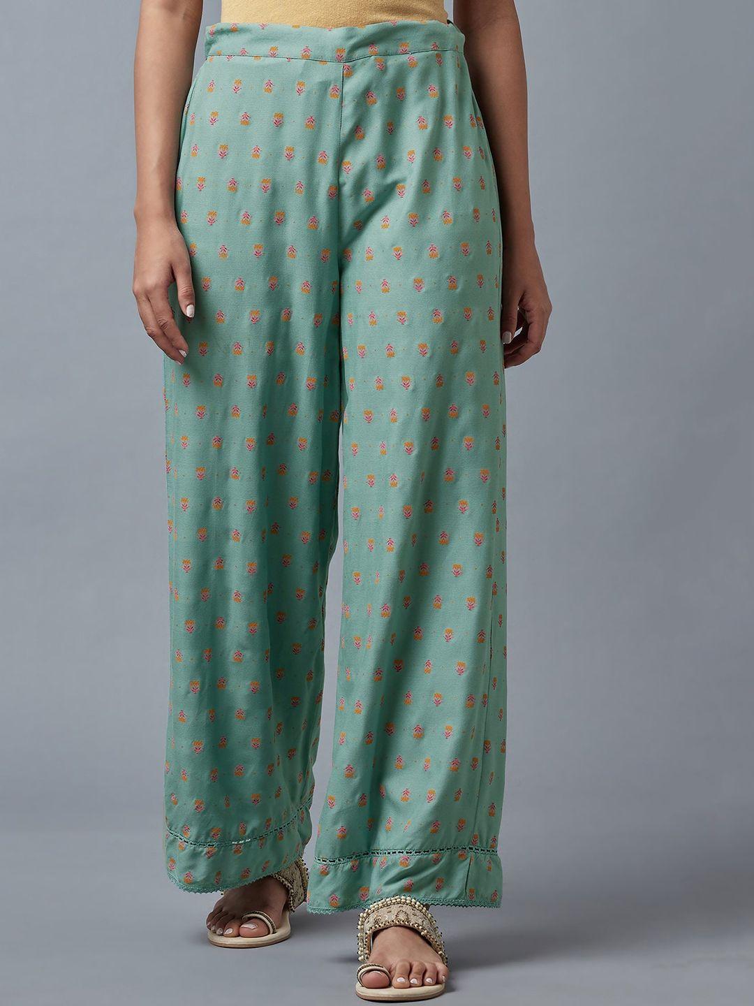 w women green ethnic motifs printed trousers