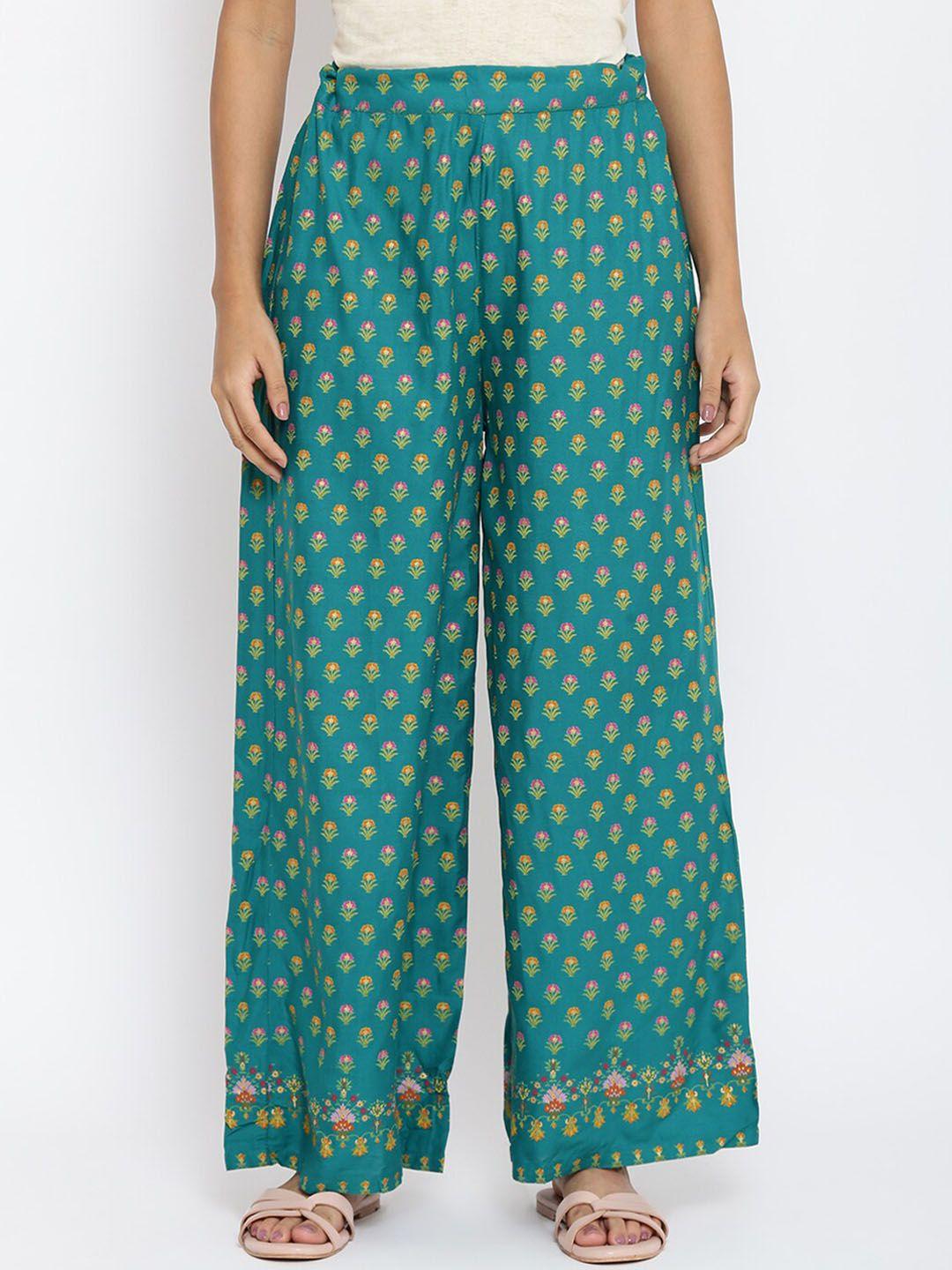 w women green floral printed trousers