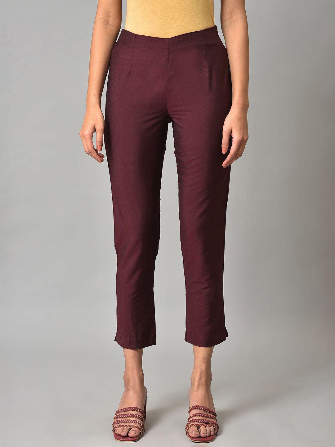 w women mid-rise regular fit cropped trousers