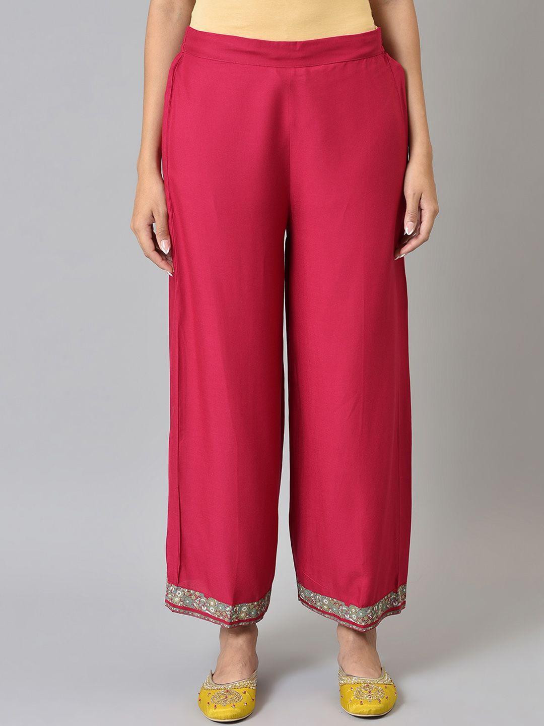 w women pink trousers