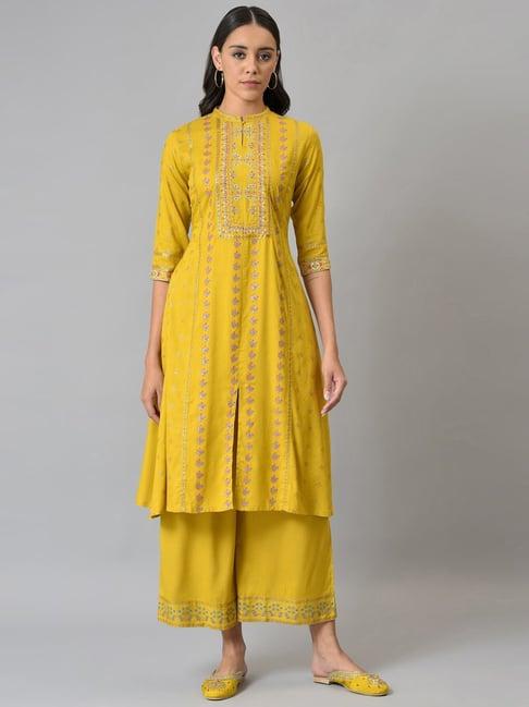 w women yellow festive geometric print rayon kurta with parallel pant