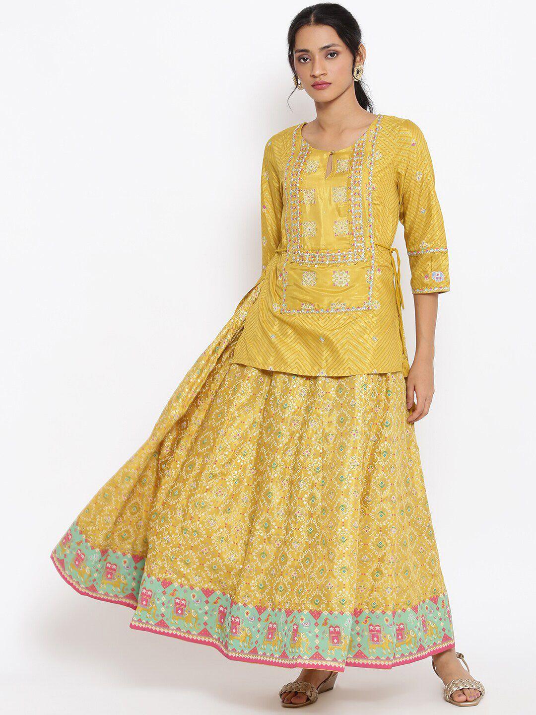 w women yellow floral printed gotta patti kurta with skirt