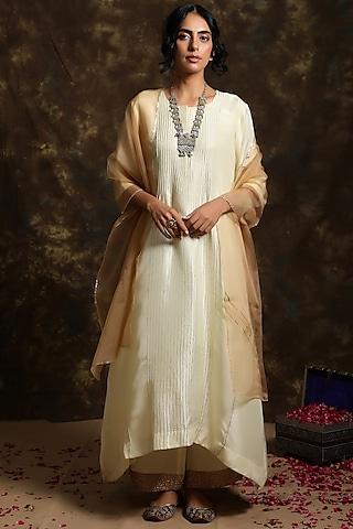 waheeda silk kurta set