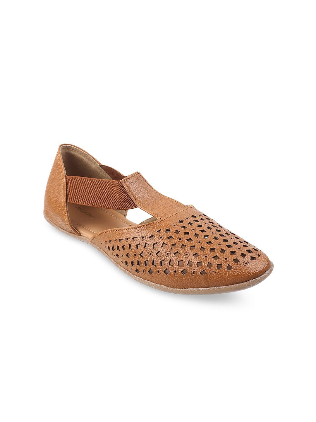 walkway by metro women textured round toe ballerinas