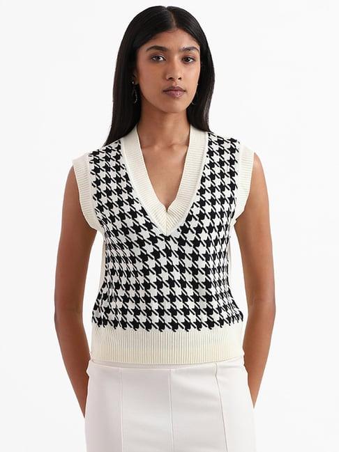 wardrobe by westside white & black dog tooth vest sweater