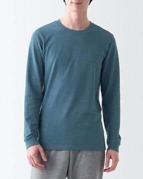 warm inner t-shirt